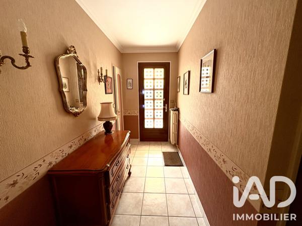 Maison à vendre 4 pièces 96 m² Saint-Cyr-sur-Loire