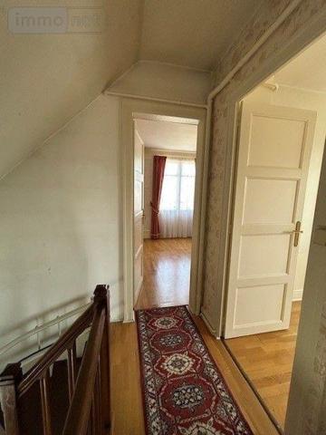 Maison à vendre à Baugé-en-Anjou dans le Maine-et-Loire (49150), ref : LB/2577   
centre