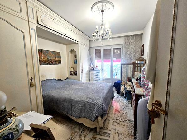Appartement 2 pièces à vendre à Vence avec vue mer et montagne