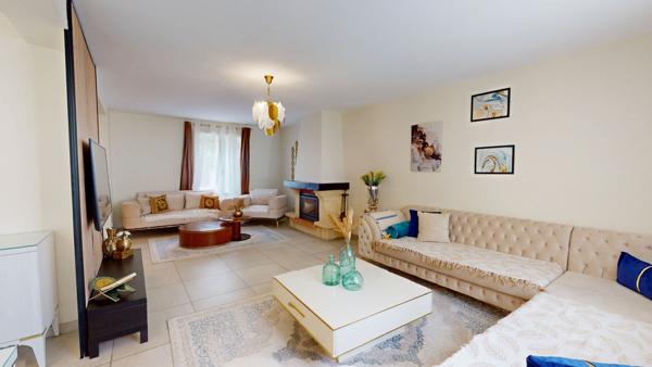 Maison 6 pièces de 183m2