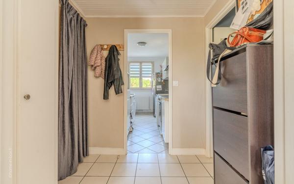 Appartement à vendre    3 pièces • 73,80 m2 Noisy-le-Grand