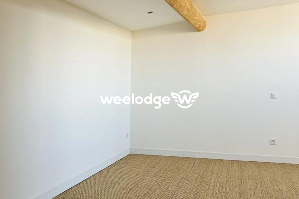 Appartement à vendre 4 pièces de 104,9 m² à L'Isle-sur-la-Sorgue Autres biens correspondant à votre recherche Autres biens de l'agent