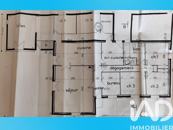 Maison à vendre 10 pièces 160 m² Clessé