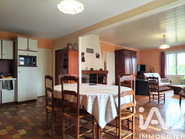 Maison à vendre 10 pièces 160 m² Clessé