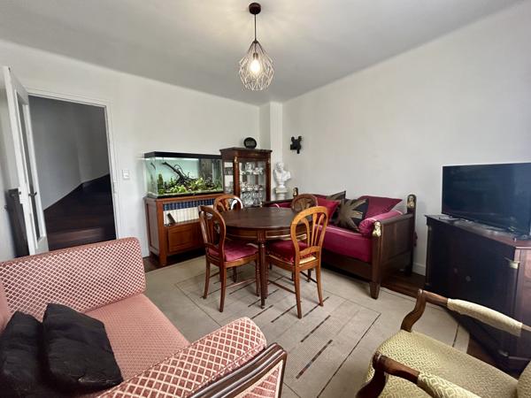 Maison
         3 pièces
        - 70 m² 121 000 €*