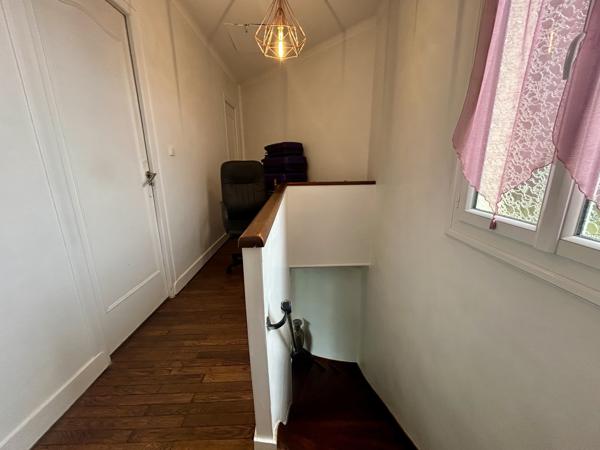 Maison
         3 pièces
        - 70 m² 121 000 €*