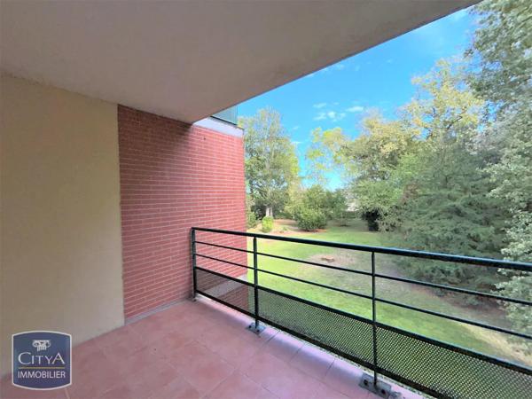 Appartement à louer 3 pièces 68.65m² Montauban (82000)