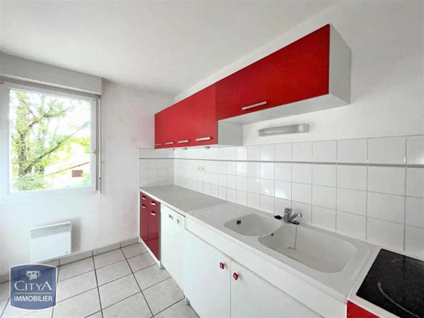 Appartement à louer 3 pièces 68.65m² Montauban (82000)