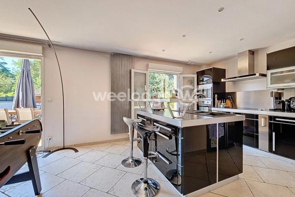 Maison à vendre 6 pièces de 166 m² à Éragny