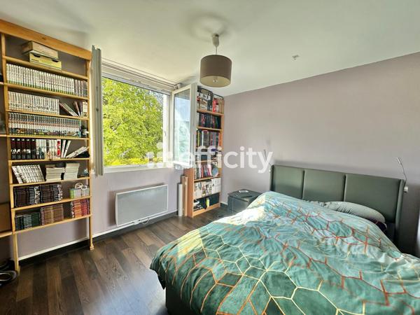 Appartement
         4 pièces
        - 65 m² Exclusivité 270 000 € *