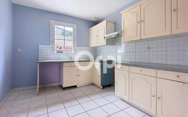 Maison à vendre    4 pièces •  Pont-Sainte-Maxence