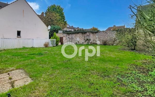 Maison à vendre    4 pièces •  Pont-Sainte-Maxence