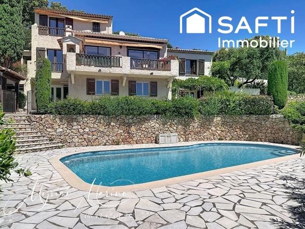 Vue mer - Villa 5 chambres, piscine et terrain de 1200m - Les Issambres