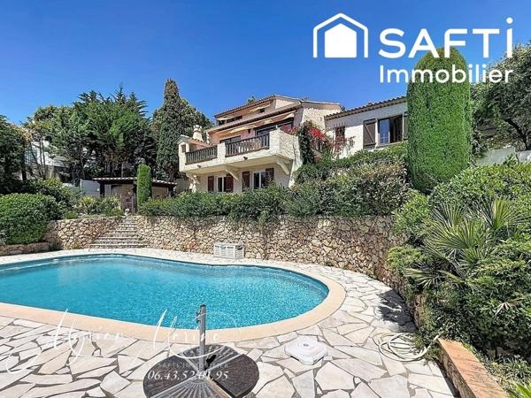 Vue mer - Villa 5 chambres, piscine et terrain de 1200m - Les Issambres