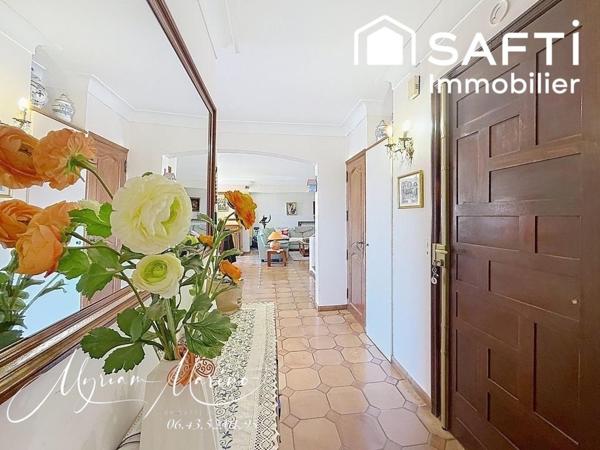 Vue mer - Villa 5 chambres, piscine et terrain de 1200m - Les Issambres