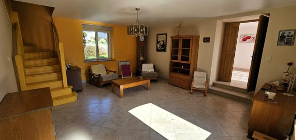 Arzal (56190) ARZAL BOURG - Maison rénovée avec grand terrain