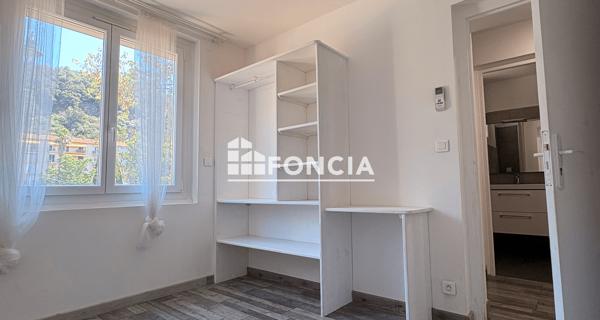 Location Appartement 3 pièces 65 m² - Amélie-les-bains-palalda 66110