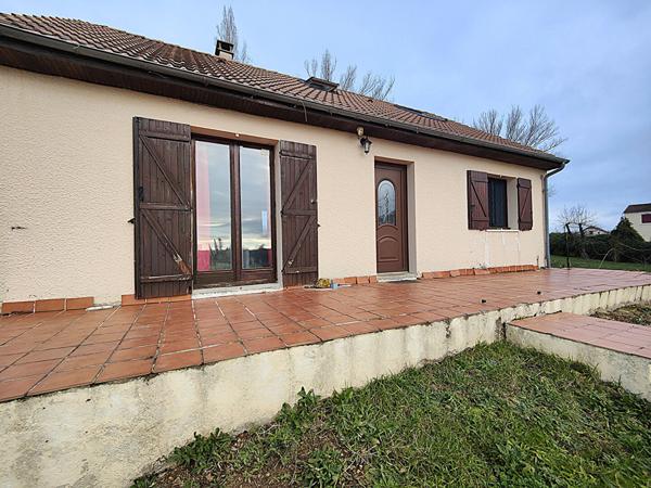 Maison Imphy 4 pièces, 3 chambres, proches commodités, lumineuse, garage, sous-sol