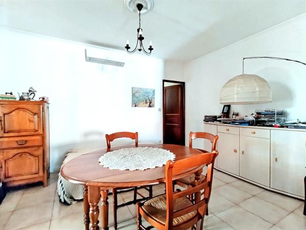 Maison de ville 5 pièces 144m² ,climatisée avec grande terrasse