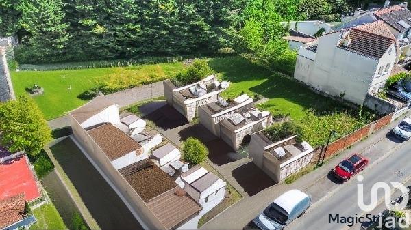 Maison à vendre 5 pièces 1 950 m² Romainville