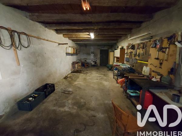 Maison à vendre 9 pièces 297 m² Arinthod