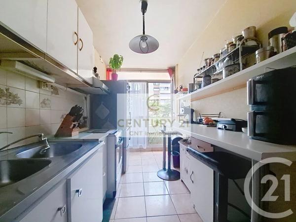 Appartement F4 à vendre  4 pièces - 82,09 m 2   CHENNEVIERES SUR MARNE  - 94