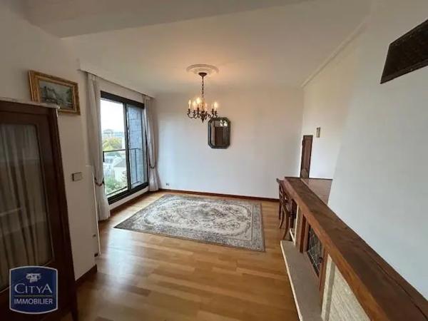 Appartement à vendre 5 pièces 111m²