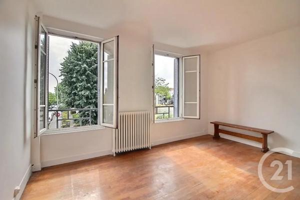 Maison à vendre  4 pièces - 115 m 2   ROSNY SOUS BOIS  - 93