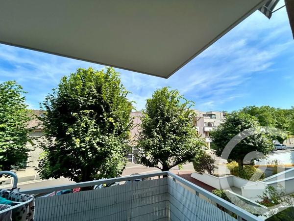 Appartement F3 à vendre  3 pièces - 67,37 m 2   L HAY LES ROSES  - 94