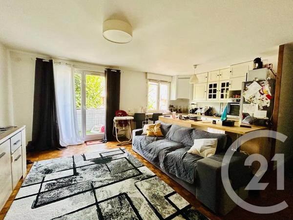Appartement F3 à vendre  3 pièces - 67,37 m 2   L HAY LES ROSES  - 94