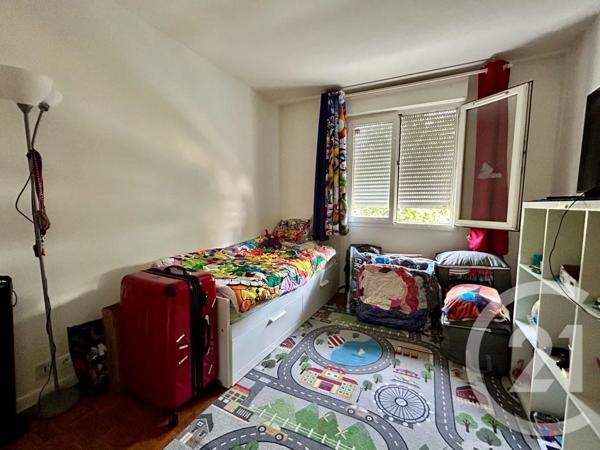 Appartement F3 à vendre  3 pièces - 67,37 m 2   L HAY LES ROSES  - 94