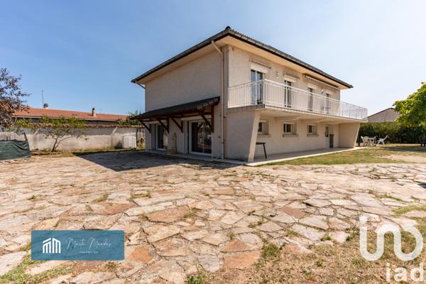 Maison à vendre 7 pièces 205 m² Unias