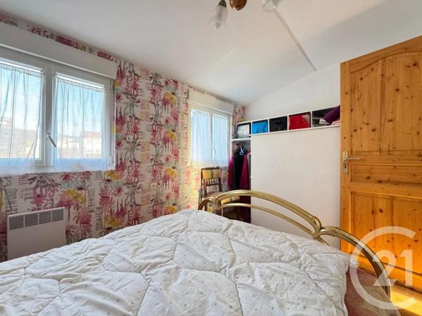 Maison à vendre  4 pièces - 53 m 2   FONTENAY SOUS BOIS  - 94