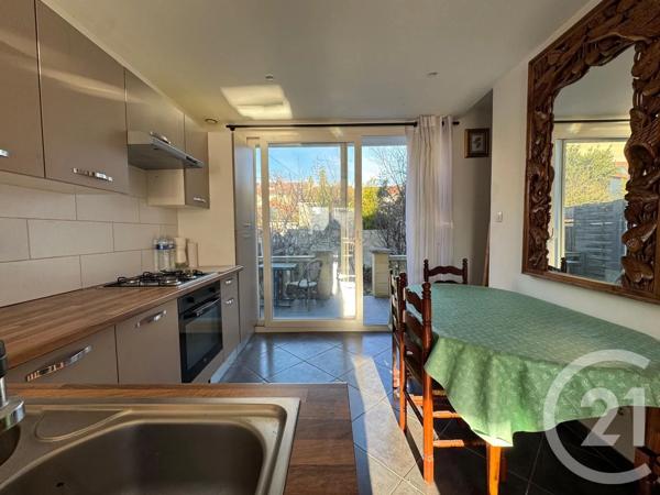 Maison à vendre  4 pièces - 53 m 2   FONTENAY SOUS BOIS  - 94