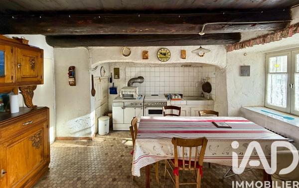 Maison à vendre 4 pièces 270 m² Bains