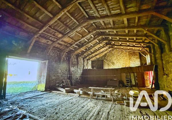 Maison à vendre 4 pièces 270 m² Bains