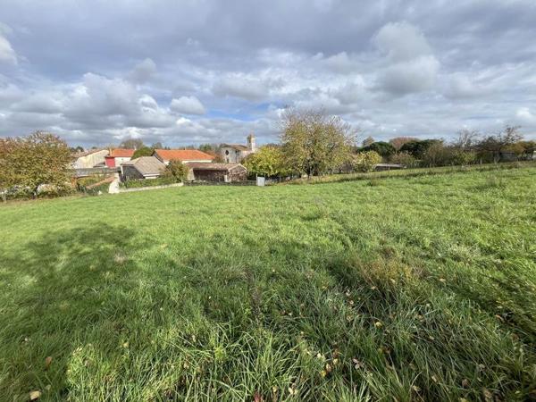 Terrain à vendre |  Baignes-Sainte-Radegonde |  1572 m²