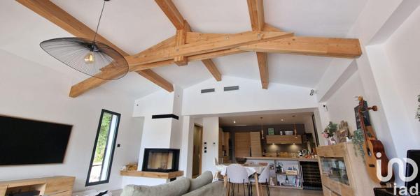 Local d’activité à vendre 200 m² Tourves