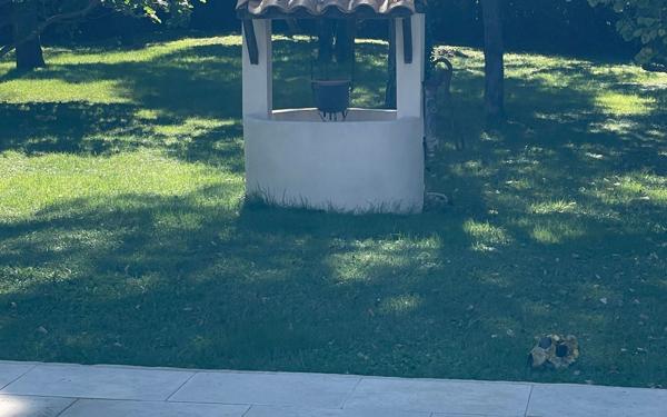 Maison à vendre    6 pièces •  Vedène