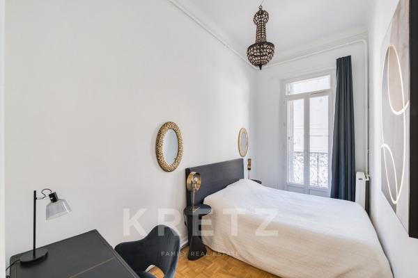 Castellane - élégant appartement de 146m2 bourgeois avec 2 balcons