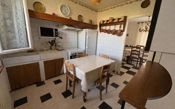 Maison à vendre    5 pièces •  Carcassonne