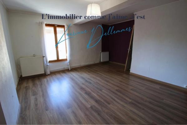 Grande Maison Familiale de 5 chambres avec Jardin et Garage à Raismes, Quartier Vicoigne, 167m2