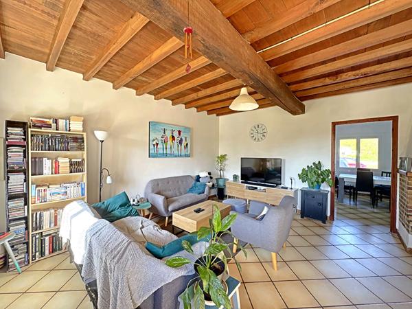 MERVILLE - ENSEMBLE IMMOBILIER DE 198 M² HABITABLES SUR UNE PARCELLE DE 2832 m² , Merville