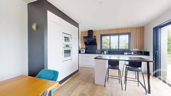 Maison à vendre  5 pièces - 159 m 2   MOUGUERRE  - 64