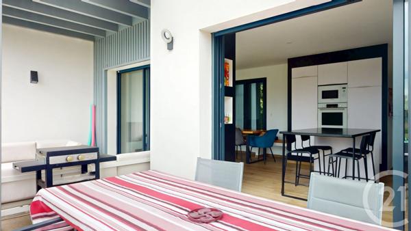 Maison à vendre  5 pièces - 159 m 2   MOUGUERRE  - 64