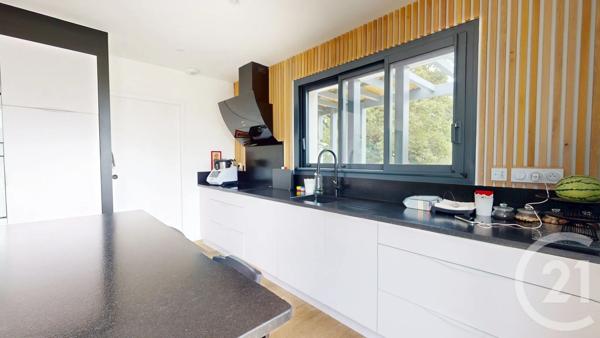 Maison à vendre  5 pièces - 159 m 2   MOUGUERRE  - 64