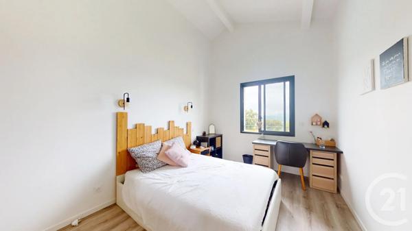 Maison à vendre  5 pièces - 159 m 2   MOUGUERRE  - 64