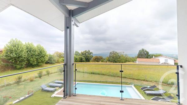 Maison à vendre  5 pièces - 159 m 2   MOUGUERRE  - 64