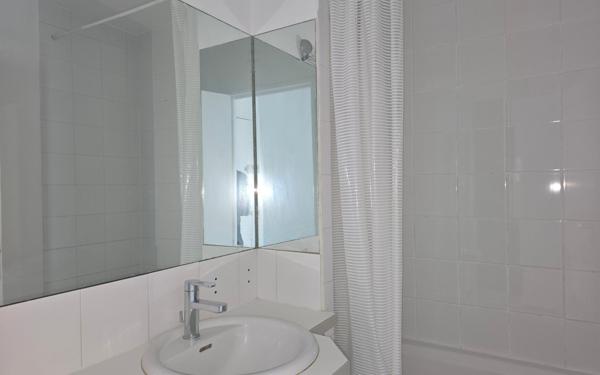 Appartement à louer    2 pièces • 47,10 m2 Paris 14