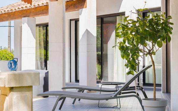 Maison à vendre    6 pièces • 223 m2 Allauch